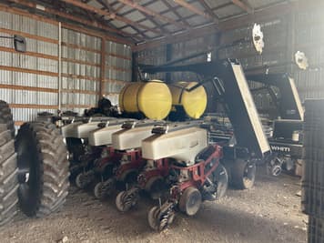 Main image White 8516